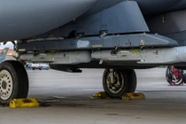 Không quân Mỹ biên chế bom thông minh GBU-53/B StormBreaker