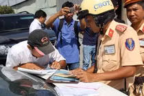 Đề xuất người dân được ghi hình giám sát cảnh sát giao thông