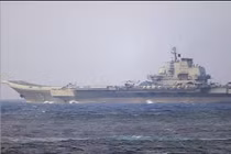 Hải quân Trung Quốc tăng cường diễn tập khi các quan chức về hưu của Mỹ đến Đài Loan