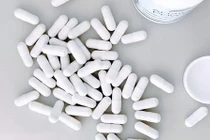 Viên thuốc "tự khuấy" giúp tăng tính khả dụng của thuốc