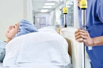  Hạ thân nhiệt chỉ huy cứu sống người bệnh