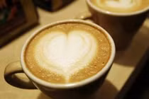 Uống cà phê có thể ngăn ung thư đại tràng