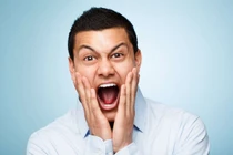 Đầu đau muốn vỡ nứt 