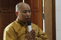 Sư thầy nghi "gạ tình" nữ phóng viên xin xả giới, hoàn tục