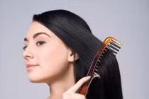 Phương pháp chải đầu dưỡng nhan tỉnh não