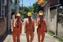 Bộ Công Thương yêu cầu phúc tra hóa đơn tiền điện tăng 30% trở lên