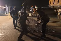 Kiểm soát không lưu bất ngờ mất tín hiệu với đơn vị sửa đường băng sân bay