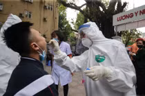 Nguy cơ hiện hữu xuất hiện đợt dịch COVID-19 thứ 4