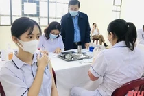 Thanh Hóa: 895 học sinh xảy ra phản ứng sau tiêm vắc xin Pfizer