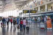 Đề xuất mở cửa hoàn toàn hoạt động du lịch quốc tế từ 1/5 