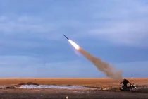 Trung Quốc tuyên bố phát triển tên lửa phòng không di động tốt nhất thế giới