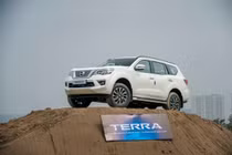 Xe Nissan giảm tới vài chục triệu đồng trong tháng 6/2020