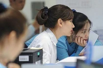 Hàng nghìn nhân viên ngân hàng bị sa thải