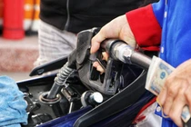 Bộ Tài chính giải thích điều chỉnh 10 lần tăng, 3 lần giảm giá xăng