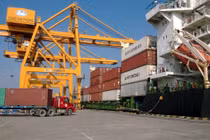  Việt Nam lập kỷ lục xuất siêu 20 tỷ USD