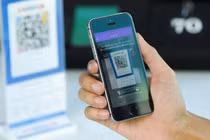 14 ngân hàng cho phép chuyển tiền nhanh bằng mã QR
