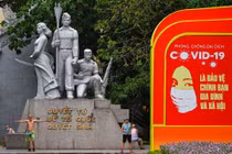 Bí thư Hà Nội: Thành phố đang vận dụng linh hoạt Chỉ thị 16