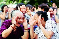 Nụ cười là 10 thang thuốc bổ