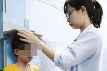 Điều trị hormon tăng chiều cao cho trẻ thấp còi