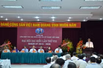 Đoàn kết, dân chủ là nét riêng của Đảng bộ LHH Việt Nam