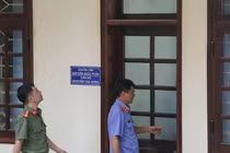 Vì sao Bộ GD-ĐT phải huỷ quyết định xem xét kỷ luật 13 cán bộ công chức?