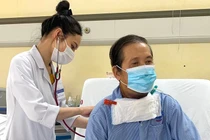 Thời điểm bệnh nhân ung thư nhiễm Covid-19 quay lại điều trị