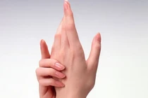 U nội sụn lành tính nhưng cần nạo lấy u và ghép xương