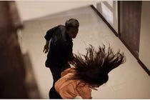 Lo khi thấy người tình đánh vợ