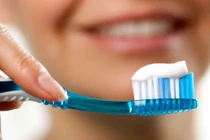 Chiếc bàn chải “tàn phá” hàm răng
