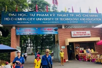 Chuyển nhầm lệ phí thi từ 90 nghìn lên 90 triệu đồng