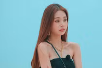 Song Ji A sau Địa ngục Độc thân kết thúc: Liệu có mắc bệnh ngôi sao?