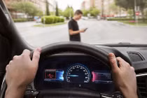 Kỹ năng dùng phanh khẩn cấp khi gặp tình huống bất ngờ