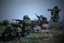 Xung đột dữ dội trên Dải Gaza, các bên đều có thương vong