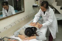 Phương pháp điều trị đau lưng tại nhà