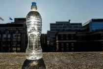 Nước phơi nắng tốt cho sức khỏe?