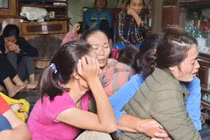 Thảm kịch 39 thi thể trên container ở Anh: Nước mắt tại quê nhà