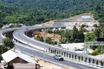 Lo vỡ phương án tài chính, Bộ GTVT đề xuất ‘cứu’ BOT hầm Đèo Cả