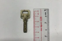 Bé 2 tuổi giật mình nuốt chìa khóa “khủng” vào thực quản