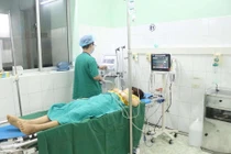 Cứu bệnh nhân chửa ngoài tử cung sốc nặng