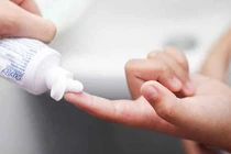 Mẹo hay với kem đánh răng