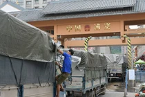 Hàng hóa vẫn "tắc" tại cửa khẩu biên giới phía Bắc