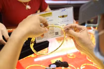 Cuối tuần, vàng đồng loạt tăng giá