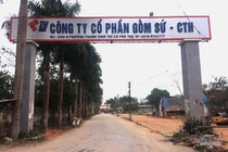 Vụ ô nhiễm nước sạch: Sếp gốm sứ đối nhau chan chát