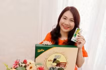 Sữa Nestlé Nesvita 5 loại đậu tiên phong sử dụng ống hút giấy bảo vệ môi trường 