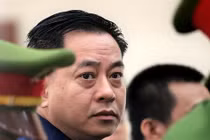 Chân dung người môi giới giúp Phan Văn Anh Vũ hối lộ hơn 16 tỷ