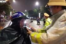 Uống rượu bia lái xe ngày Tết có thể bị phạt 40 triệu đồng, tước GPLX 2 năm