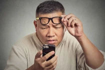 Mờ mắt đột ngột – nhiều bệnh lý nguy hiểm