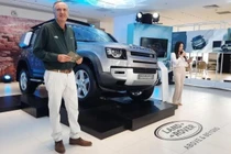 Land Rover Defender mới ra mắt khách hàng Hà Nội, giá từ 3,85 tỷ đồng