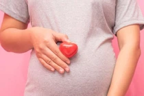 Nhịp tim nhanh trên 100 lần/phút khi có thai