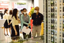 Nếu khách hàng muốn mua nhà nhưng khó vay vốn NH thì cơ hội sở hữu nhà ở sẽ càng khó hơn, đồng thời sẽ ảnh hưởng trực tiếp đến đầu ra sản phẩm của chủ đầu tư.